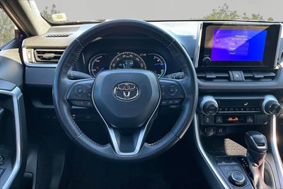 2024 Toyota RAV4 Prime SE