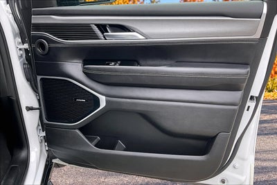 2023 Jeep Wagoneer Series II Carbide
