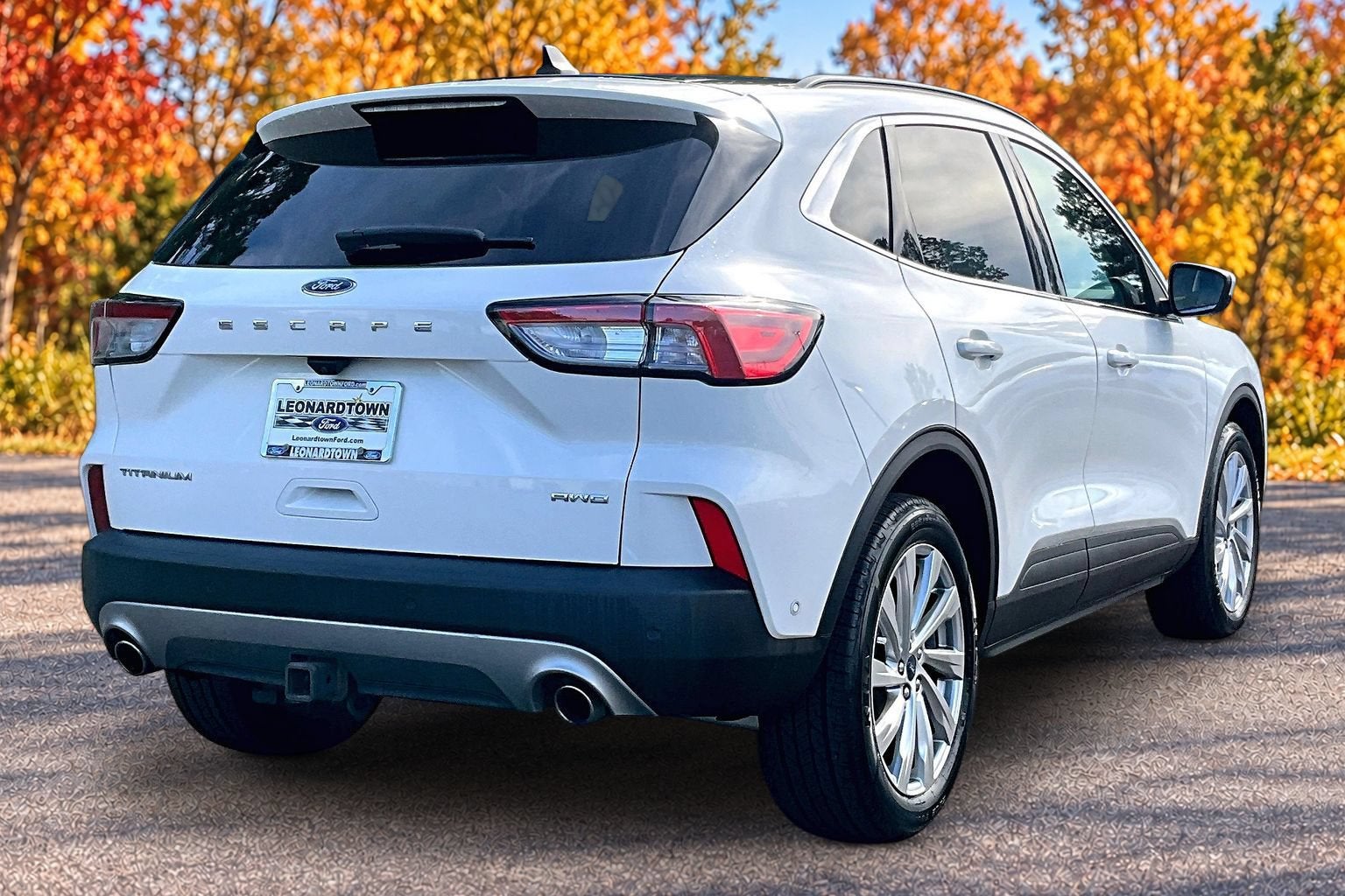 2022 Ford Escape Titanium ELITE