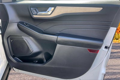 2022 Ford Escape Titanium ELITE