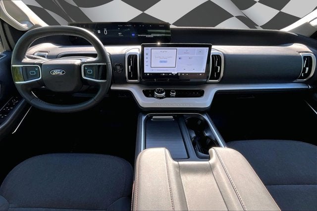 2025 Ford Expedition Max Active LUXURY SUV