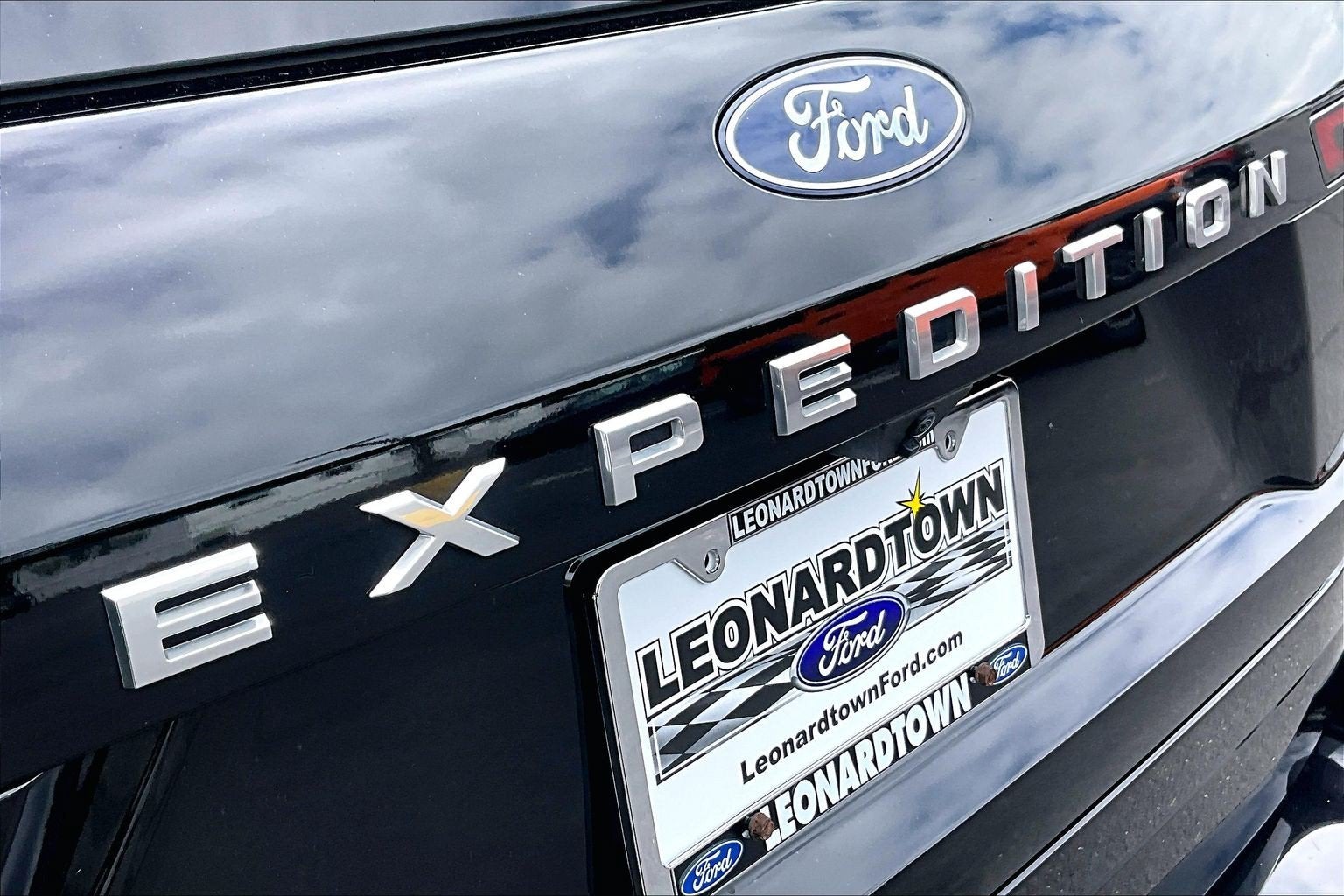 2025 Ford Expedition Platinum