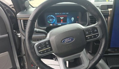 2024 Ford F-150 Lightning LARIAT LONG RANGE PANO ROOF
