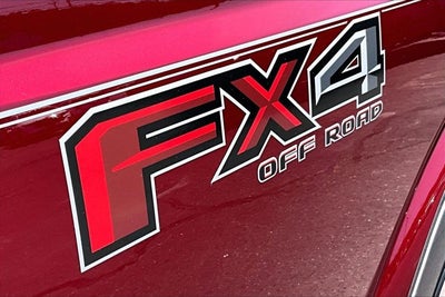 2015 Ford Super Duty F-250 SRW Lariat