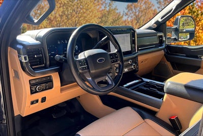 2023 Ford Super Duty F-250 SRW LARIAT