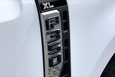 2023 Ford Super Duty F-350 SRW XL CREW LONG BED