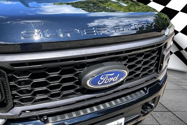 2024 Ford Super Duty F-350 SRW LARIAT