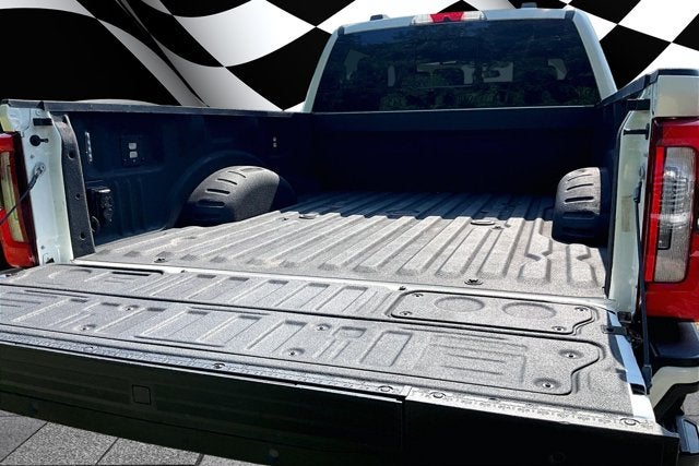2024 Ford Super Duty F-350 SRW LARIAT