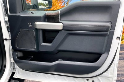 2022 Ford Super Duty F-350 SRW LARIAT