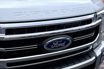 2022 Ford Super Duty F-350 SRW LARIAT