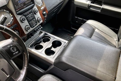 2016 Ford Super Duty F-350 DRW Lariat