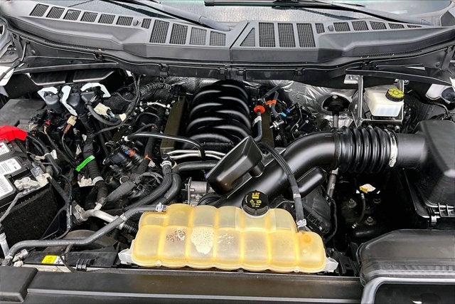 2023 Ford F-150 XLT V8 SPORT