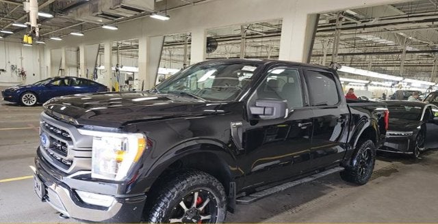2023 Ford F-150 XLT SPORT V8