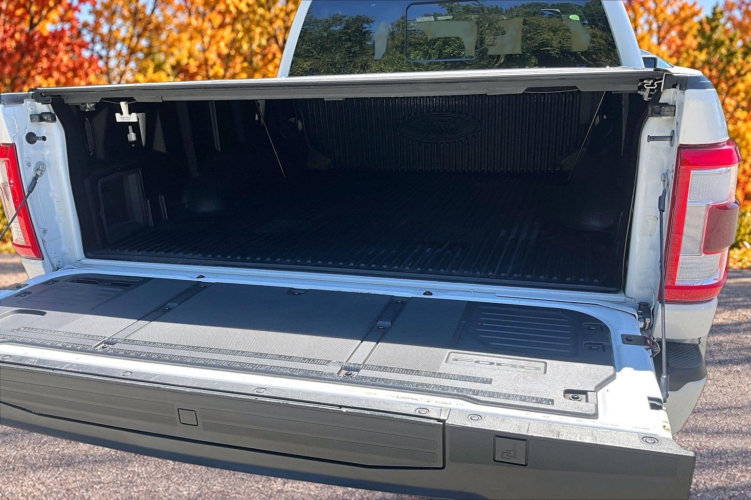 2023 Ford F-150 LARIAT SPORT