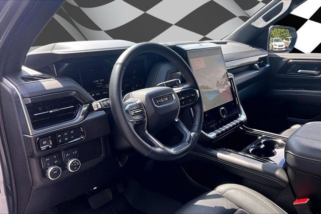 2025 GMC Yukon Elevation