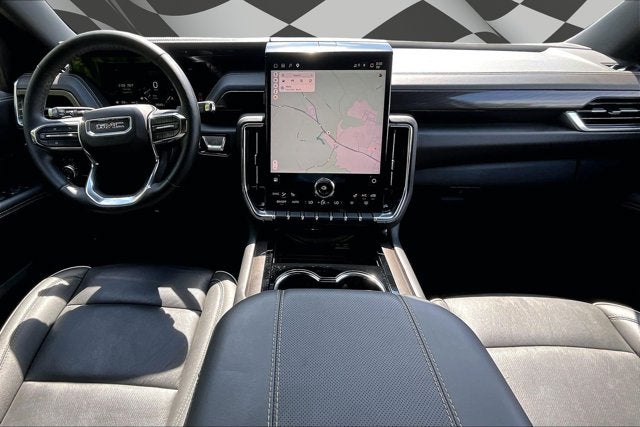 2025 GMC Yukon Elevation