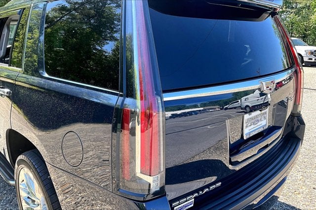 2020 Cadillac Escalade Luxury