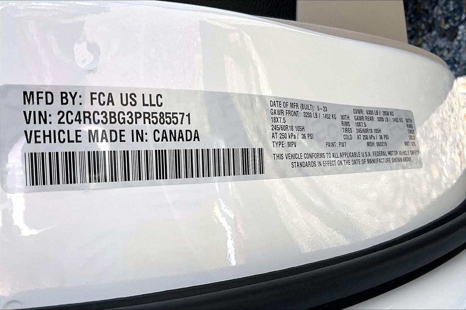 2023 Chrysler Pacifica Touring L AWD PANO ROOF