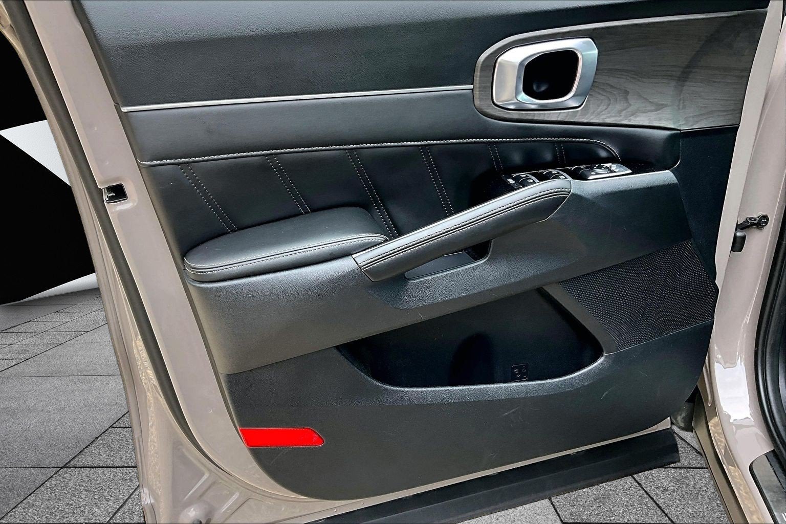 2025 Kia Sorento X-Line SX