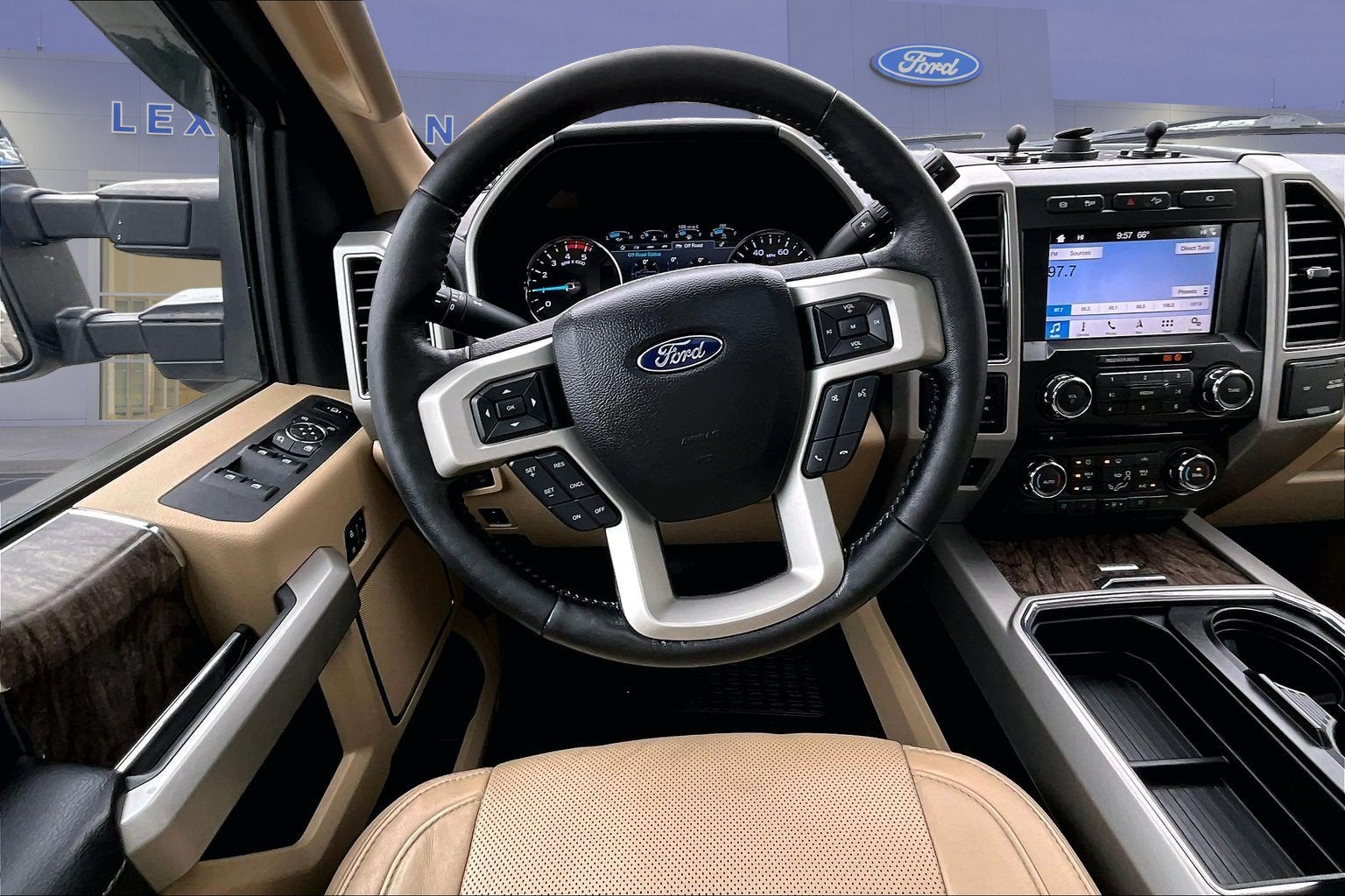 2018 Ford Super Duty F-250 SRW LARIAT
