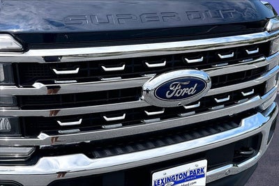 2023 Ford Super Duty F-250 SRW LARIAT