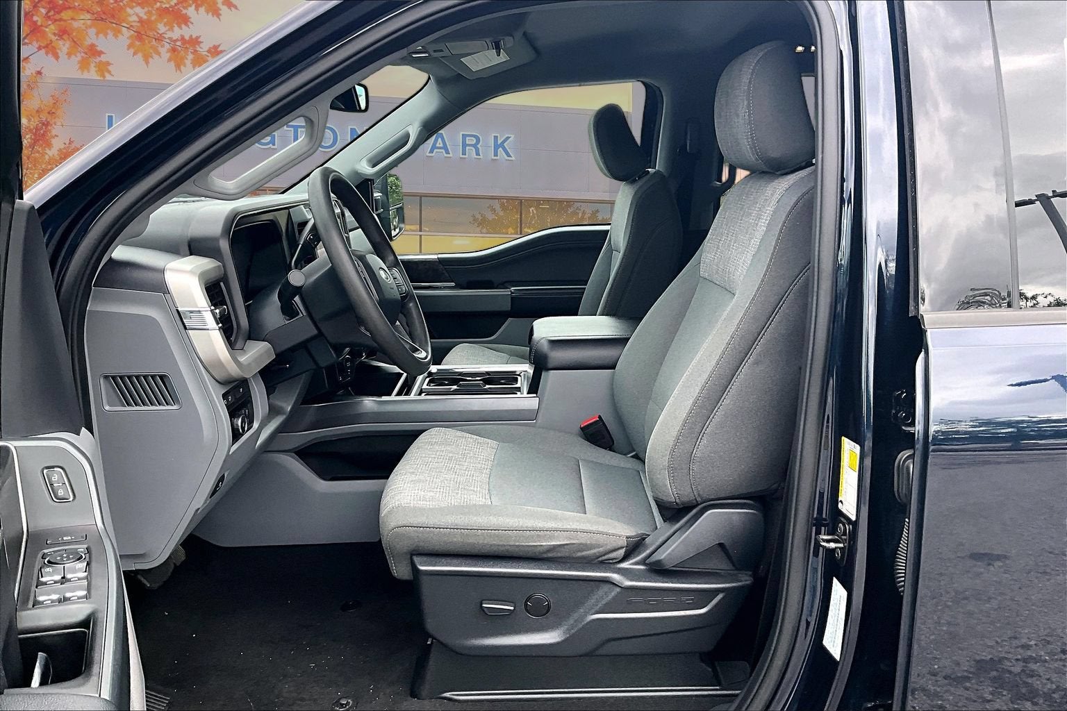 2024 Ford Super Duty F-350 SRW XLT