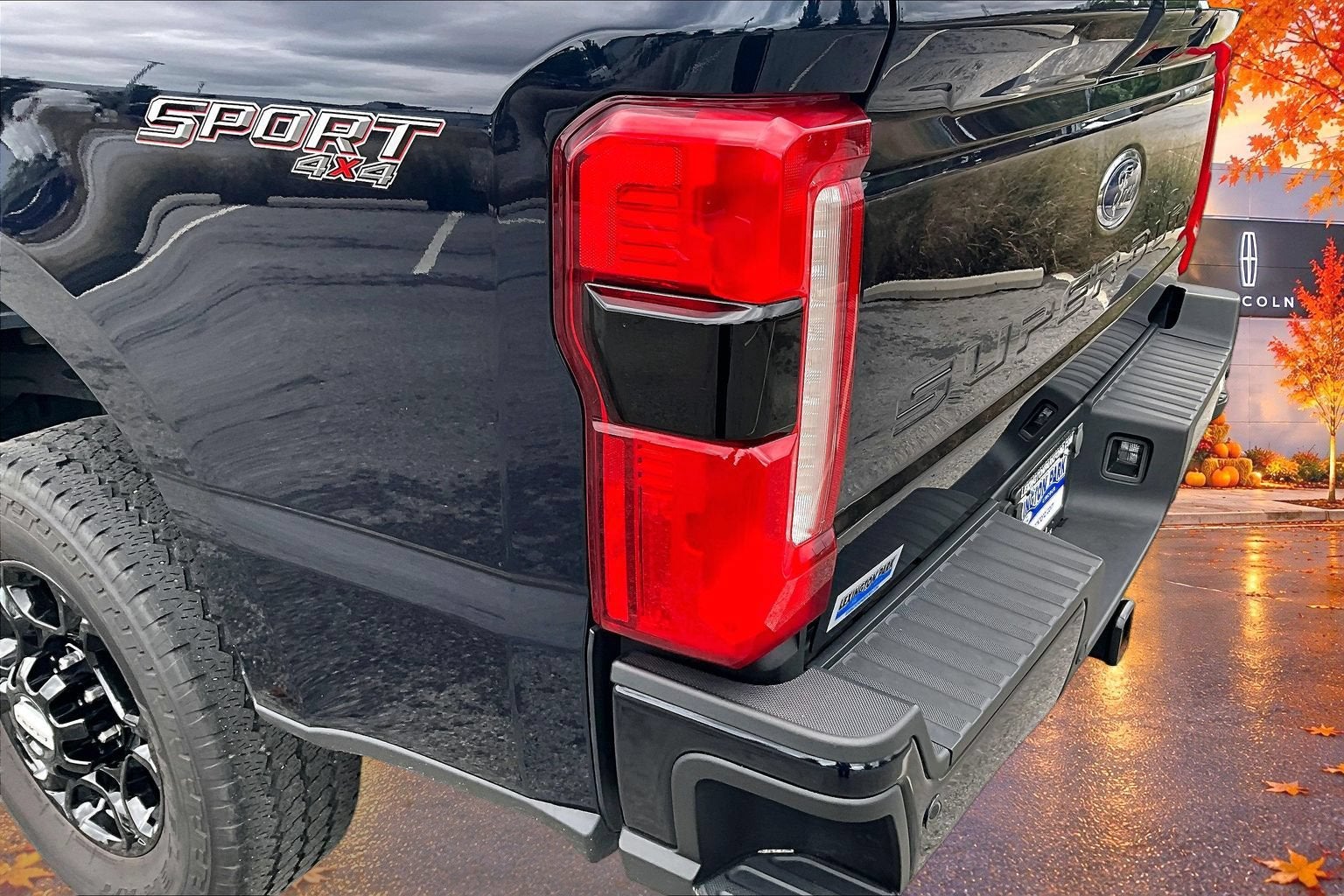 2024 Ford Super Duty F-350 SRW XLT