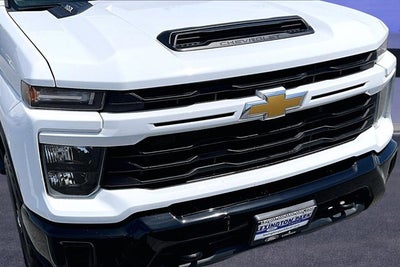2024 Chevrolet Silverado 2500HD Custom