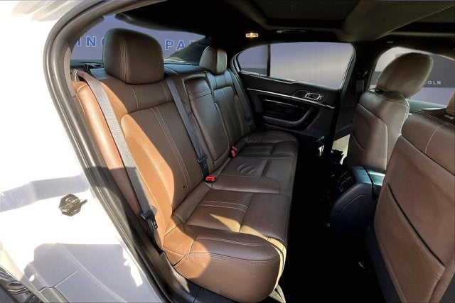 2013 Lincoln MKS Base