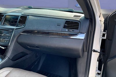 2013 Lincoln MKS Base