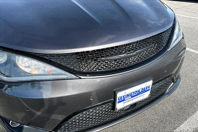 2019 Chrysler Pacifica Touring L Plus