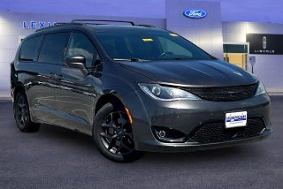 2019 Chrysler Pacifica Touring L Plus
