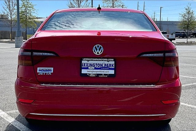 2019 Volkswagen Jetta Base