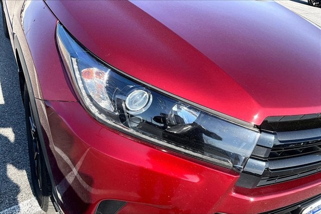 2019 Toyota Highlander Base