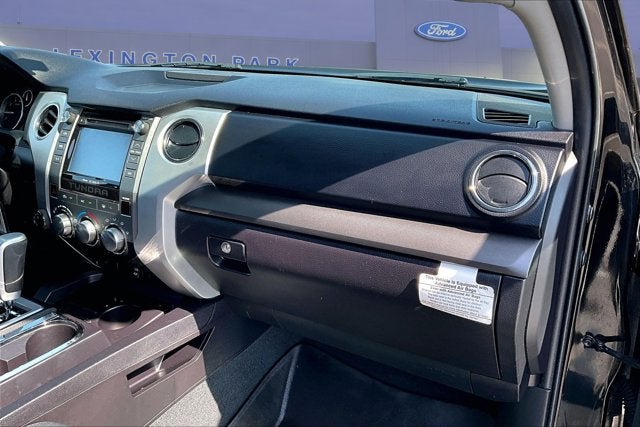 2016 Toyota Tundra 4WD Truck SR5
