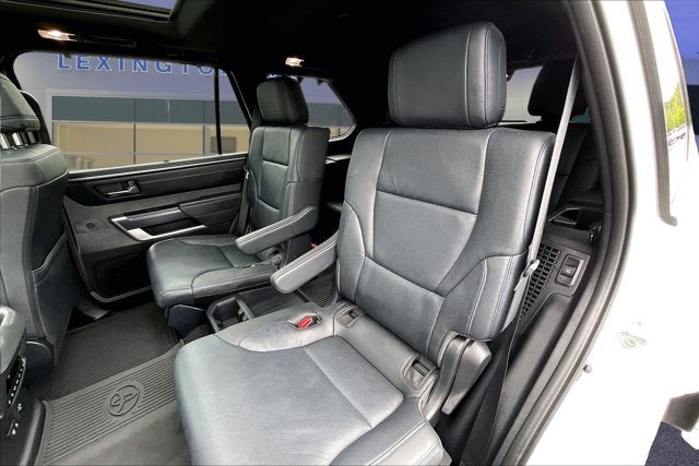 2025 Toyota Sequoia Platinum