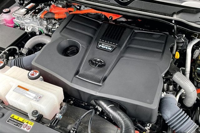 2025 Toyota Sequoia Platinum