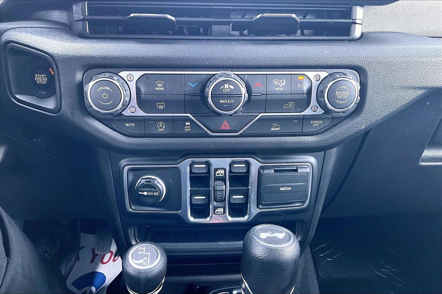 2025 Jeep Wrangler 4-Door Summit 4x4