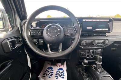2025 Jeep Wrangler 4-Door Summit 4x4