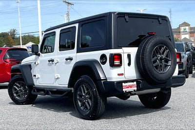 2025 Jeep Wrangler 4-Door Summit 4x4