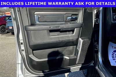 2024 RAM 1500 Classic Warlock Crew Cab 4x4 5'7' Box