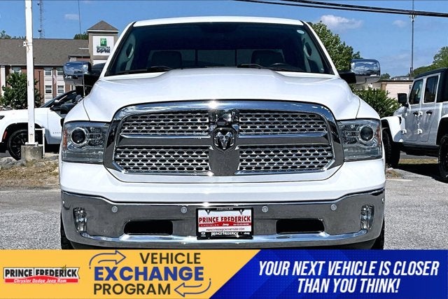 2018 RAM 1500 Laramie Crew Cab 4x4 5'7' Box