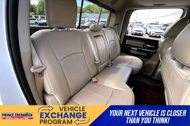 2018 RAM 1500 Laramie Crew Cab 4x4 5'7' Box