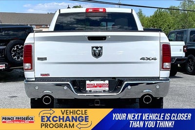 2018 RAM 1500 Laramie Crew Cab 4x4 5'7' Box