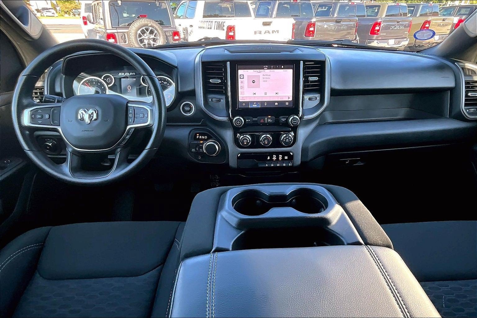 2025 RAM 1500 Tradesman Crew Cab 4x4 5'7' Box