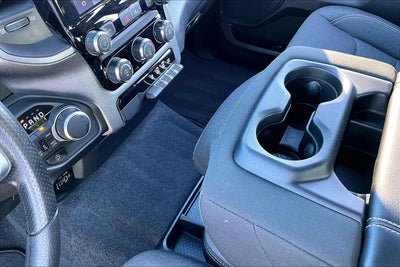 2025 RAM 1500 Tradesman Crew Cab 4x4 5'7' Box