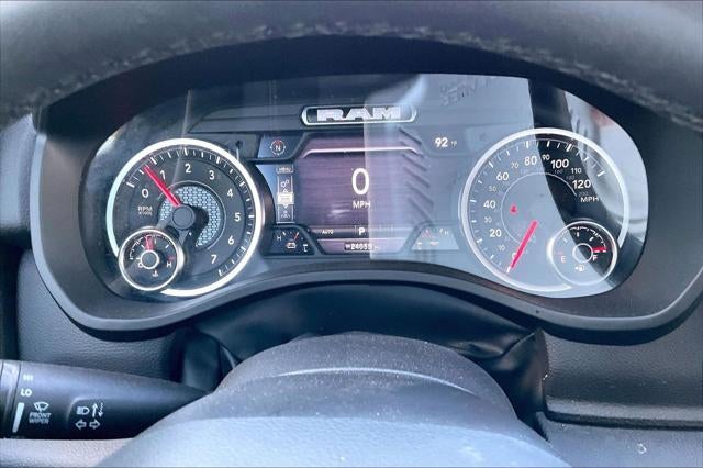 2025 RAM 1500 Big Horn Crew Cab 4x4 5'7' Box