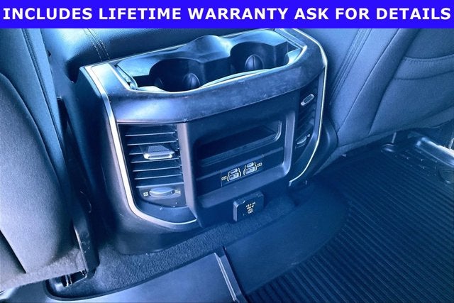 2021 RAM 1500 Big Horn Crew Cab 4x4 5'7' Box