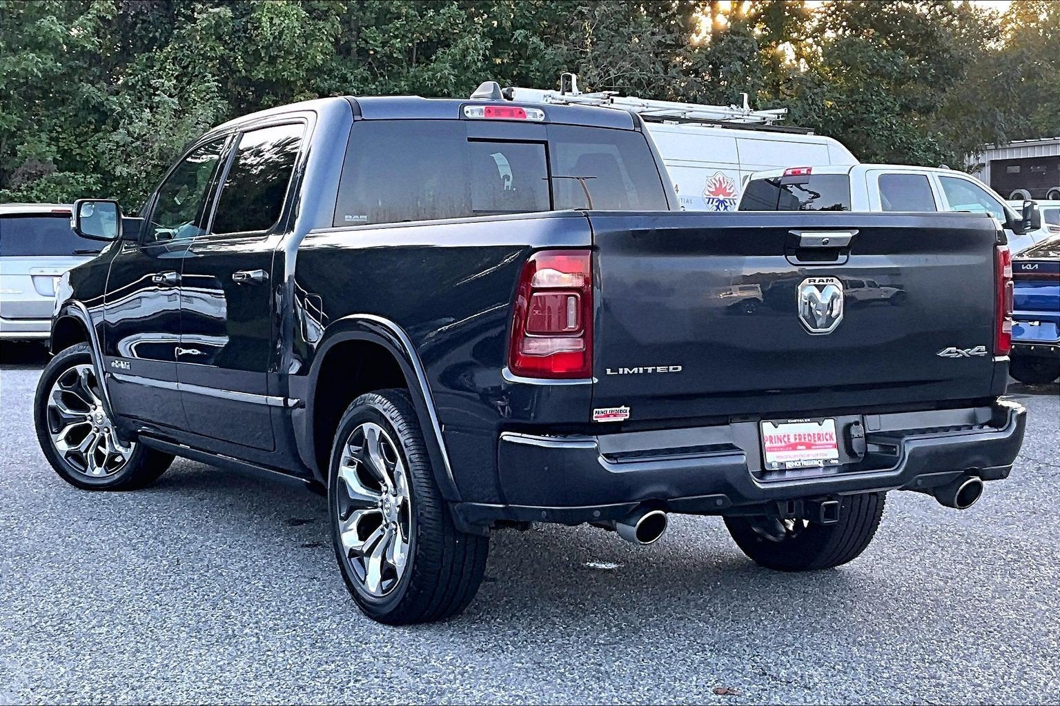 2020 RAM 1500 Limited Crew Cab 4x4 5'7' Box