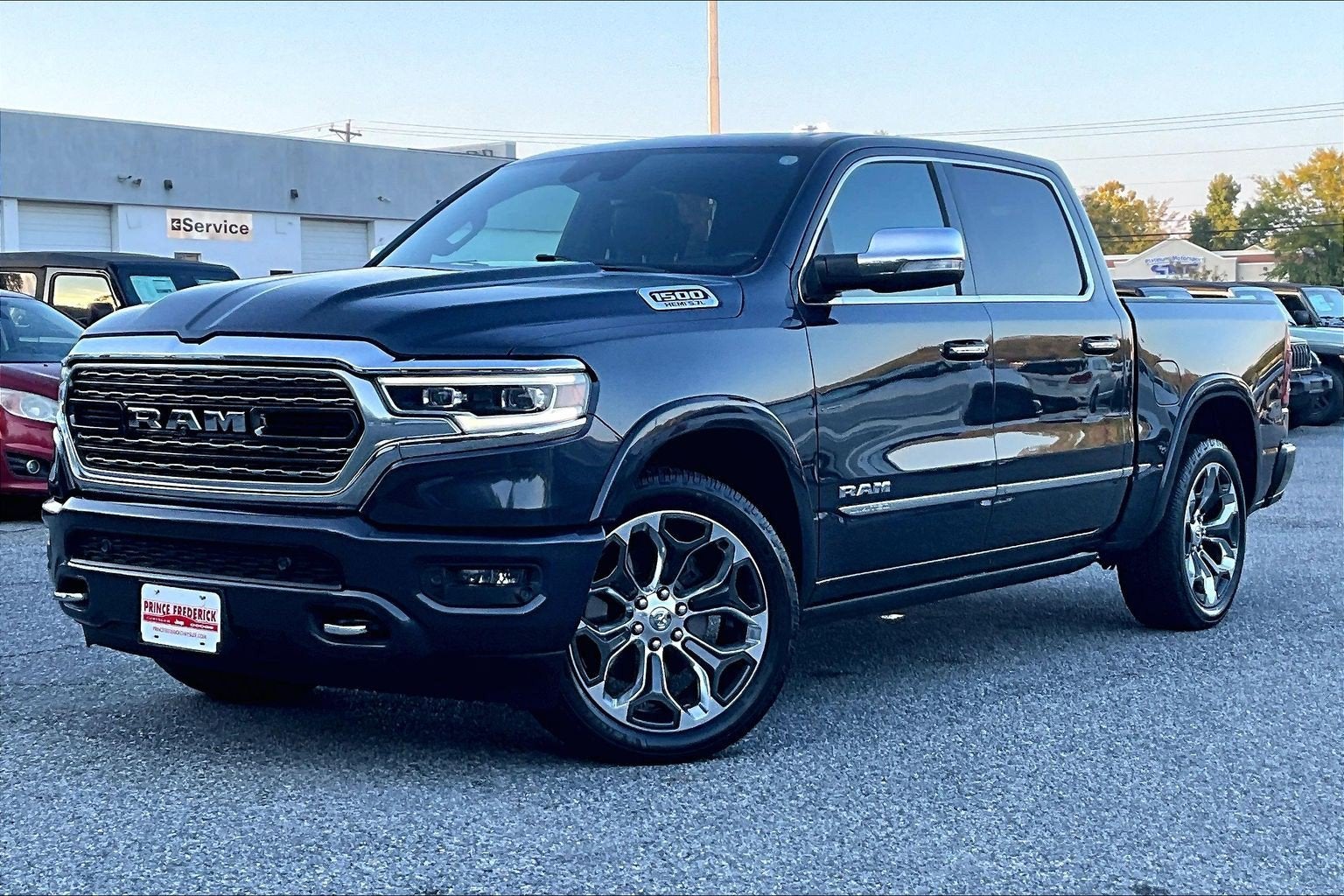 2020 RAM 1500 Limited Crew Cab 4x4 5'7' Box